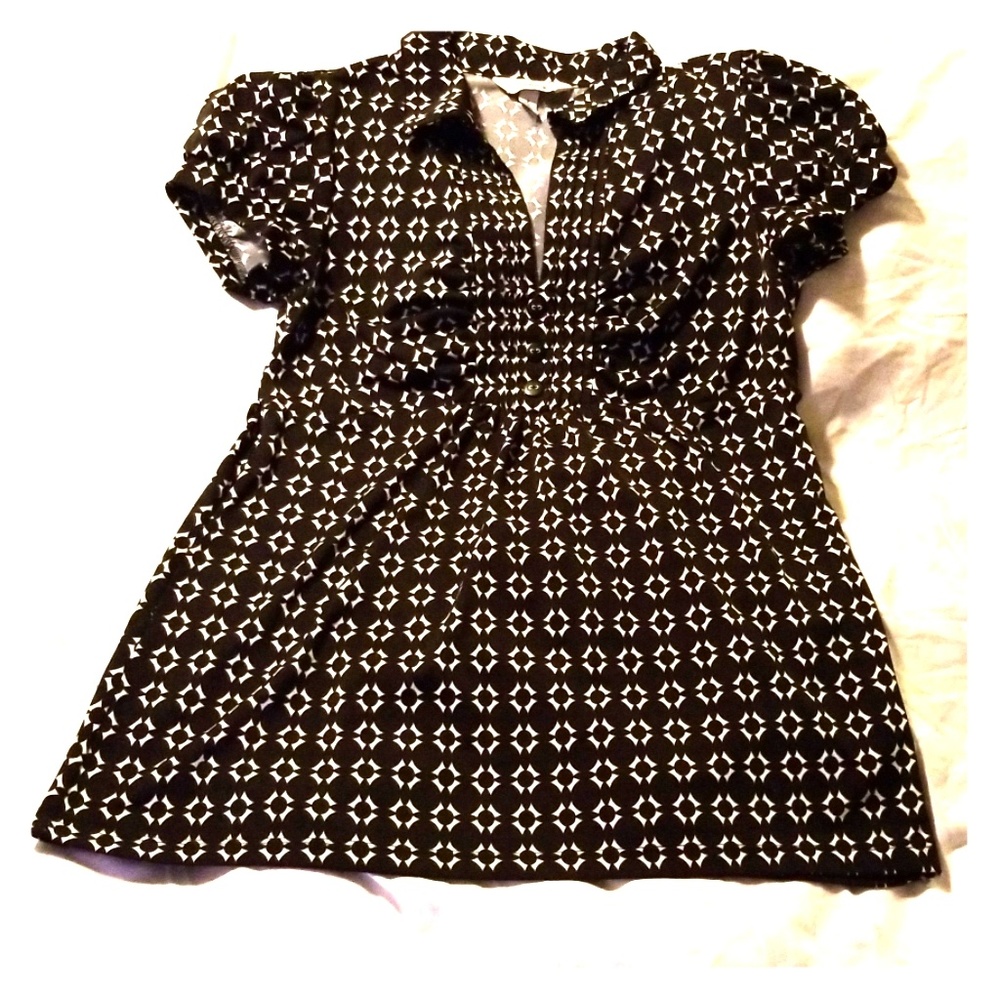 Speechless black & white blouse EUC